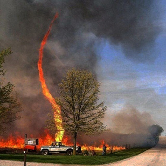 Accidental Firenado, Missouri, 2014