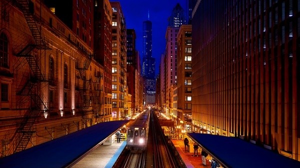 Chicago train