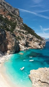 7 Best Beaches in Italy to Visit This Summer